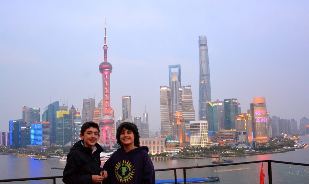 shanghai-skyline-at-night