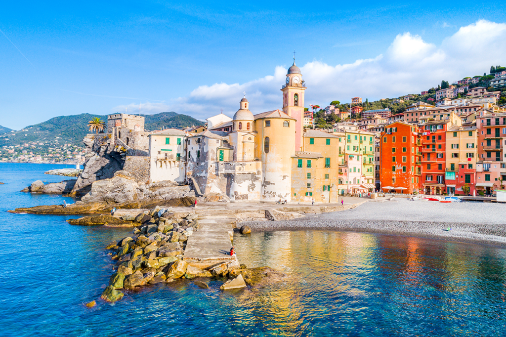 Basilica of Santa Maria Assunta in Camogli. Photo by prosign/AdobeStock